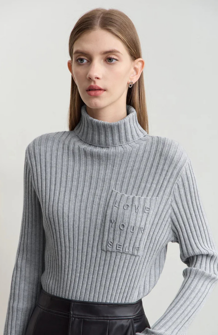 Rippstrick Rollkragenpullover | Weicher Cashmere-Mix | Taillierte Silhouette