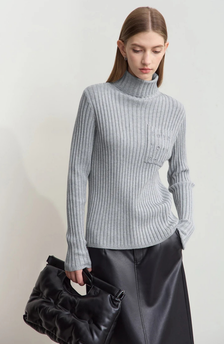 Rippstrick Rollkragenpullover | Weicher Cashmere-Mix | Taillierte Silhouette