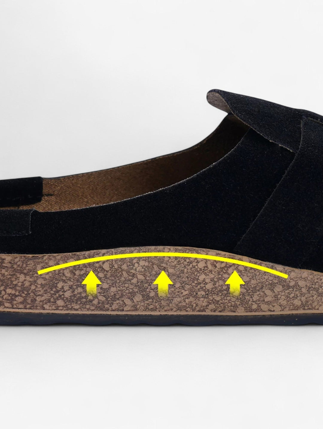 Jada Slip-On Mules | Faux Suede Clogs mit Schnallen-Detail