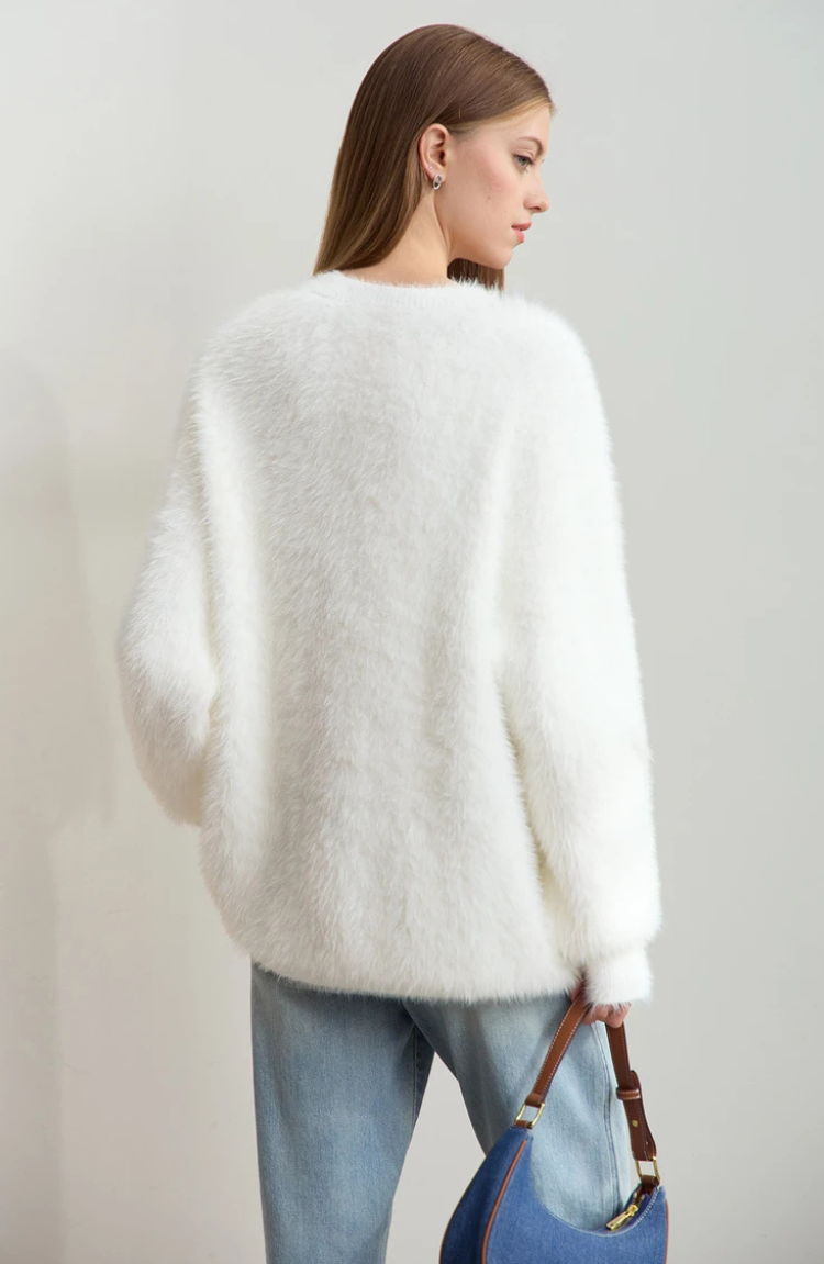 Fuzzy Knit Sweater | Relaxed Fit | Soft Texture