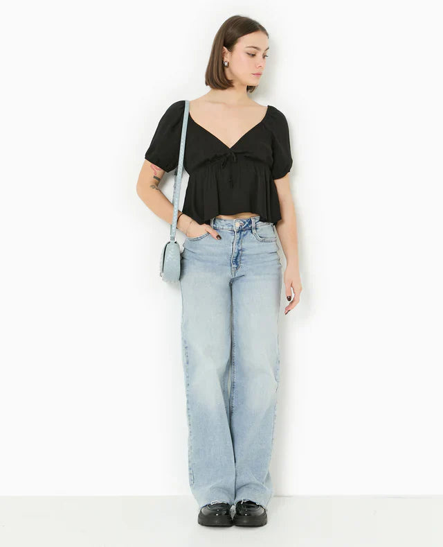 Peplum Bluse | Puffärmel | V-Ausschnitt | Leichtes Sommeroberteil