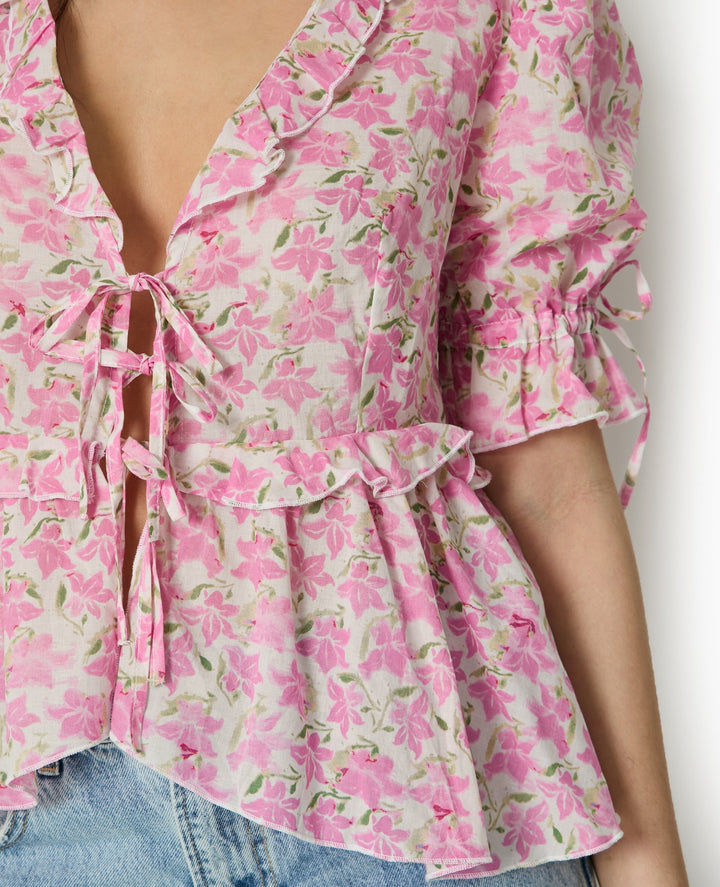 Bluse Lichtglanz | Rüschenausschnitt | Puffärmel