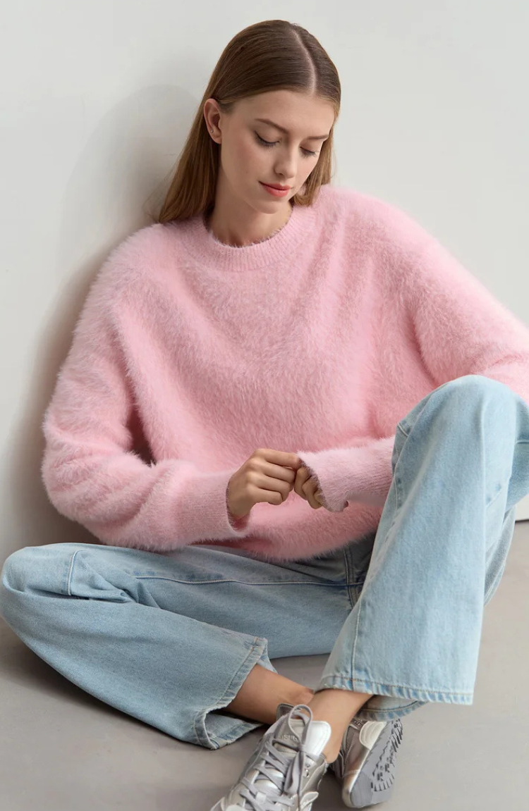 Fuzzy Knit Sweater | Relaxed Fit | Soft Texture