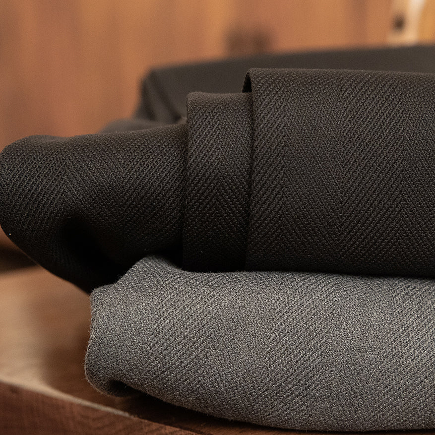 Hose mit hoher Taille und Falten | Hahnentritt | Gerader Schnitt