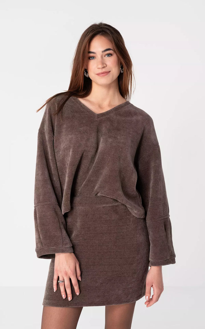 Strick Mini Kleid Set | V-Ausschnitt Pullover & Rock | Weiches Gemischtes Garn