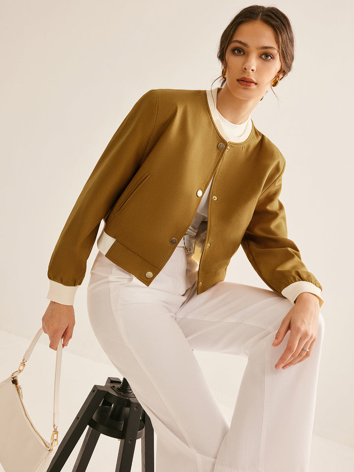 Cropped Jacke mit Kontrastbesatz | Minimalistisches Design | Alltags-Eleganz