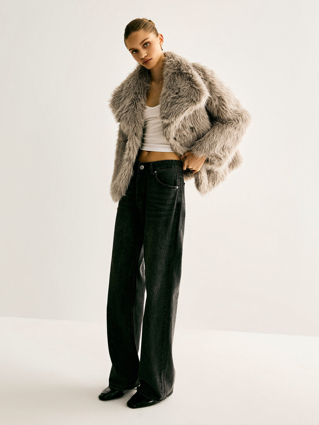 Faux Fur Kurze Jacke | Oversized Kragen | Winter Statement Stil