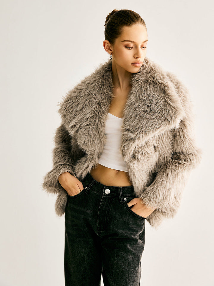 Faux Fur Kurze Jacke | Oversized Kragen | Winter Statement Stil