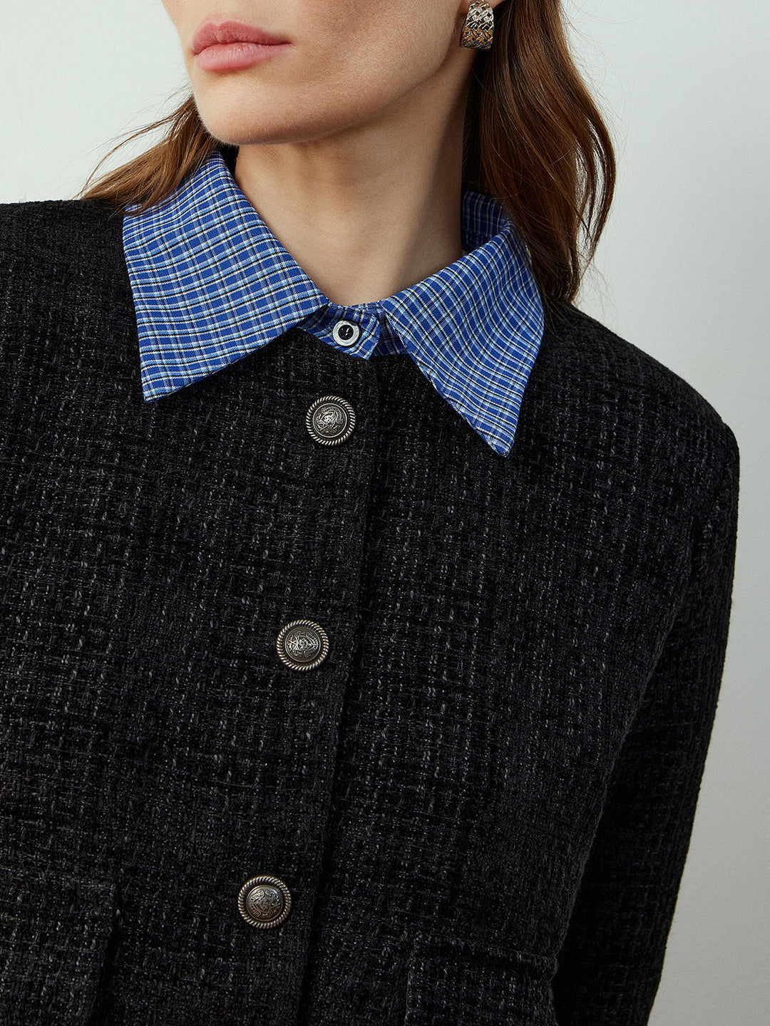 Kurze Tweed Jacke | Kontrastkragen | Klassische Silhouette