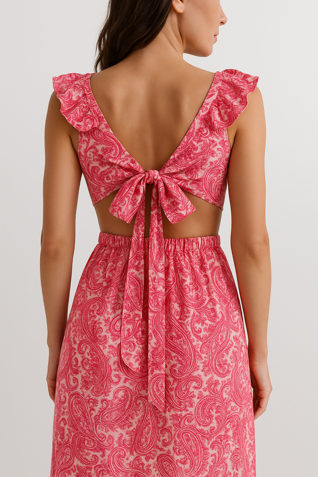 Maxikleid mit Paisleymuster | V-Ausschnitt | Rüschensaum