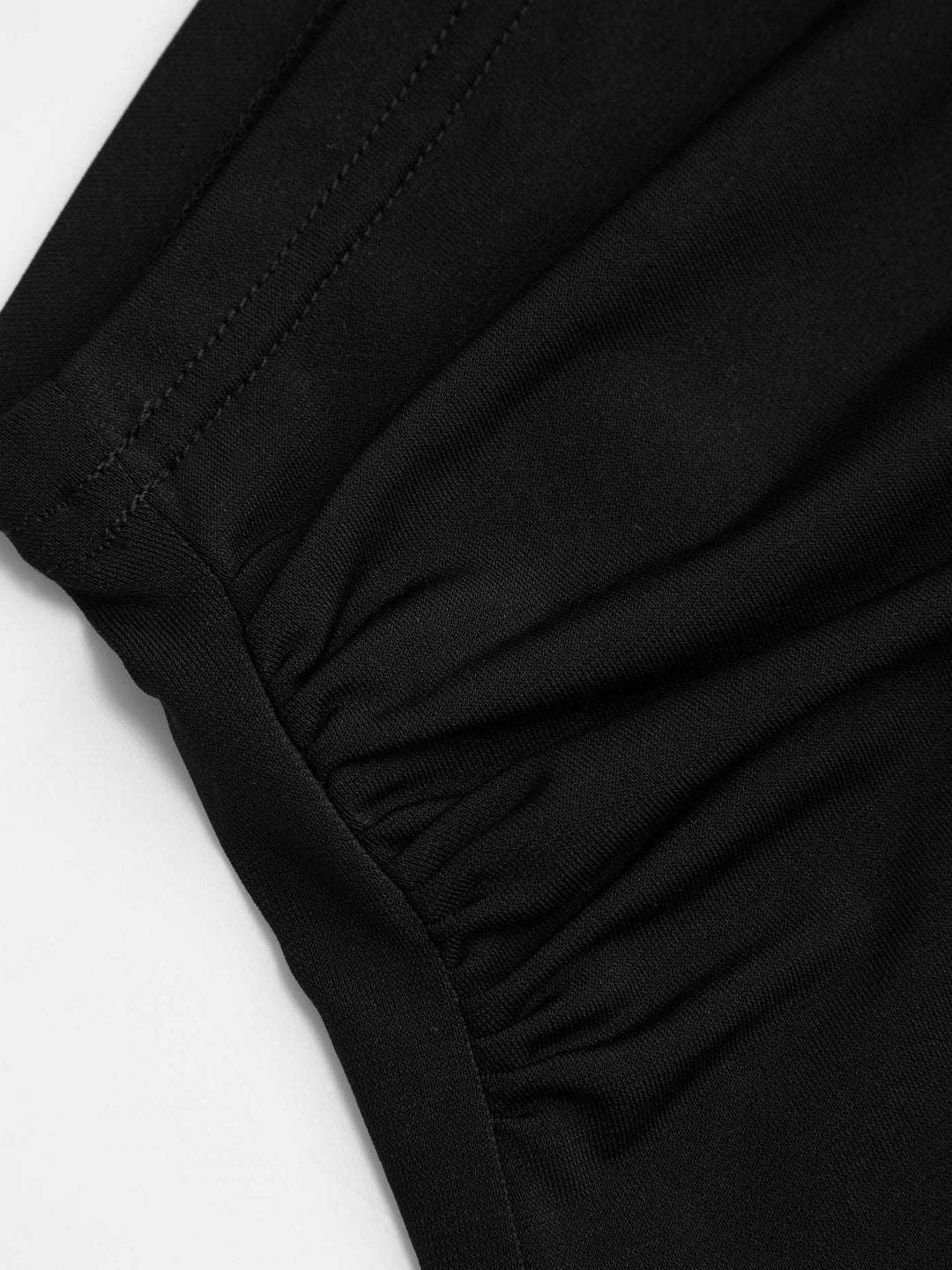 Drapiertes Cowl Neck Ärmelloses Top | Leichtes Strickmaterial