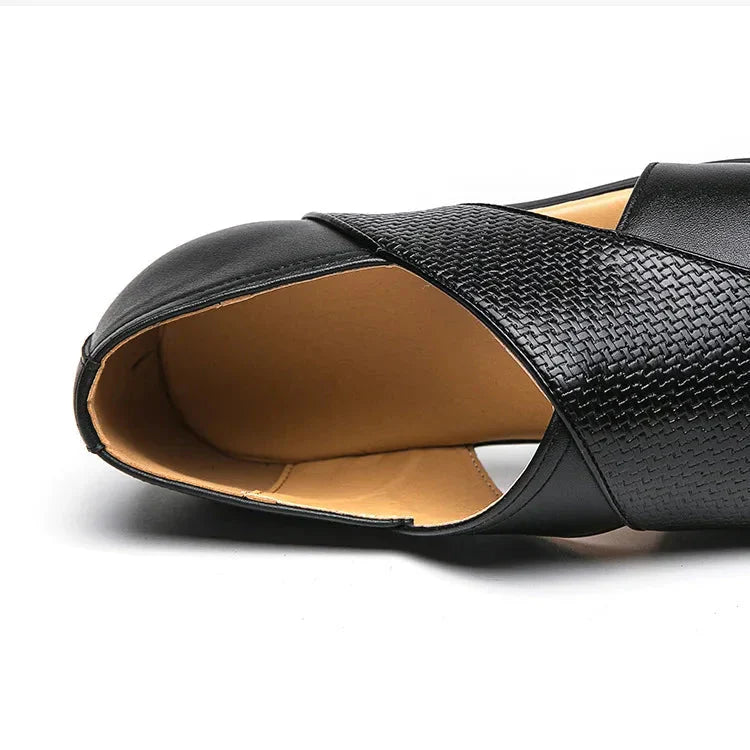 Echtleder Slipper | Kreuzriemen Details | Slip-On