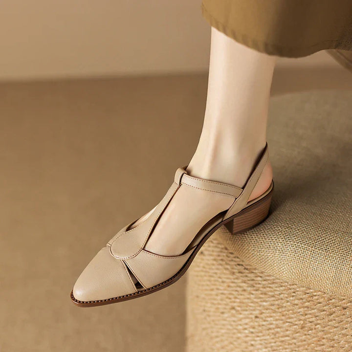 Kleidungsstück: Serana Leder Slingback Pumps | Spitz | Verschluss