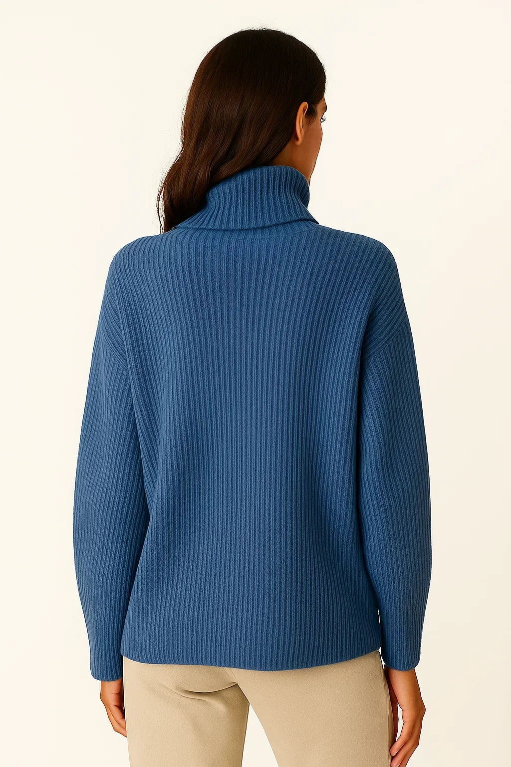 Gerippter Rollkragenpullover | Knopf Detail | Relaxed Fit