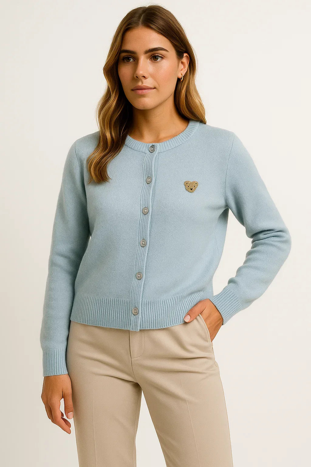 Gestickter Knopf Cardigan | Baumwollmischung Strick | Regular Fit