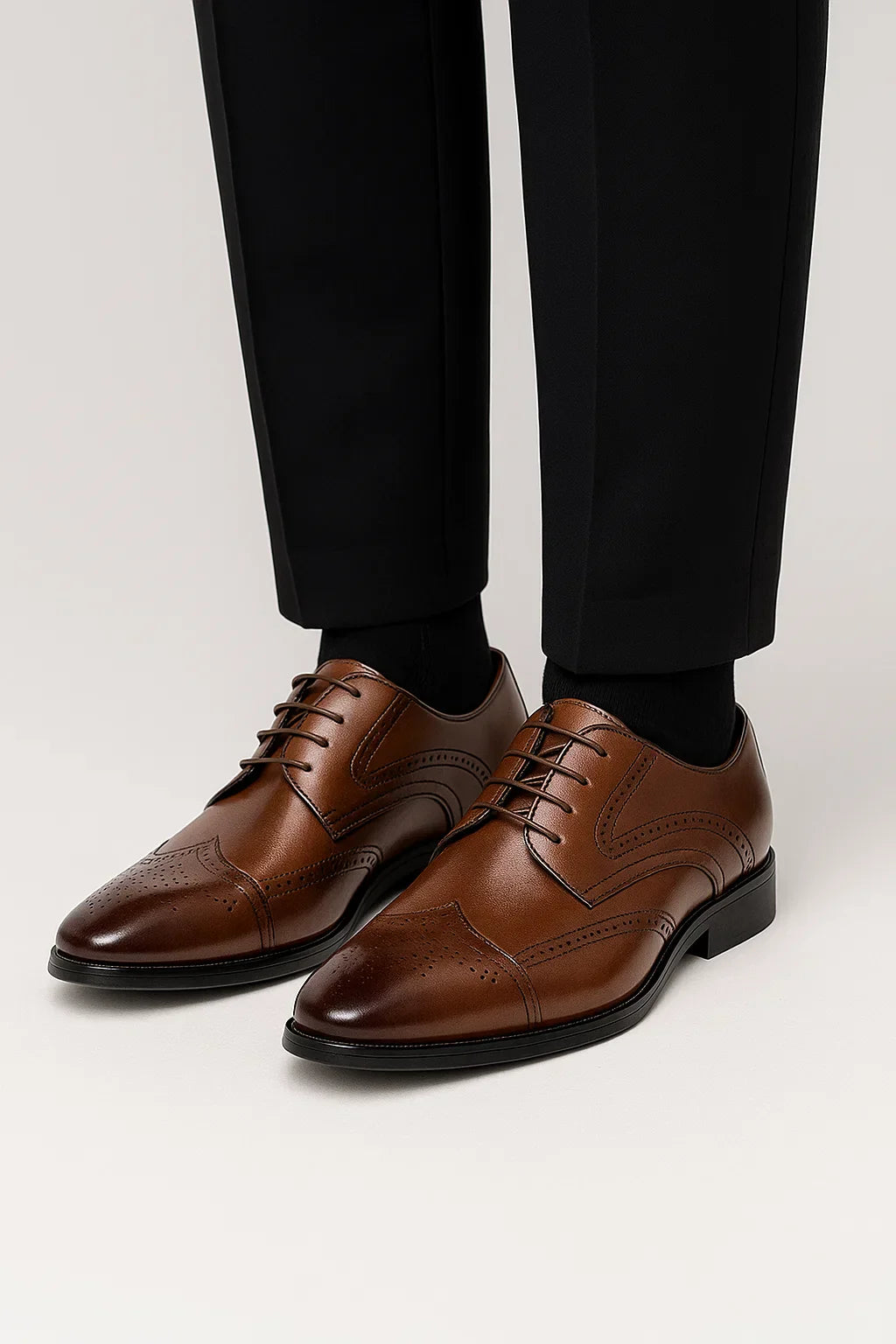 Brogue Oxford Schuhe | Poliertes PU Leder | Grundlinie Kollektion