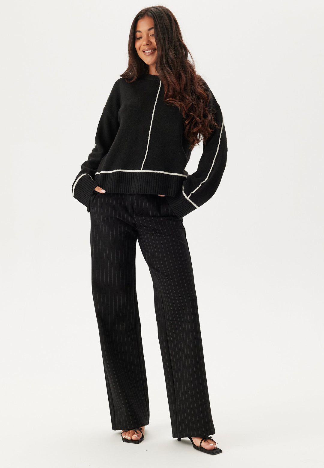 Strickpullover mit Kontrastnaht | Lockere Passform