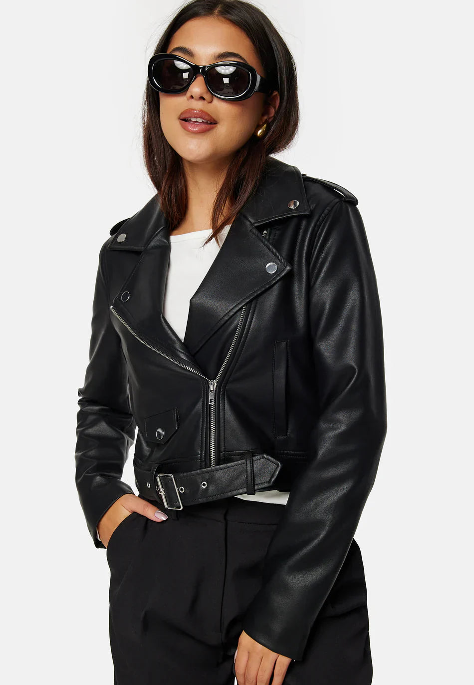 Cropped Faux Leather Bikerjacke | Gurtel Design