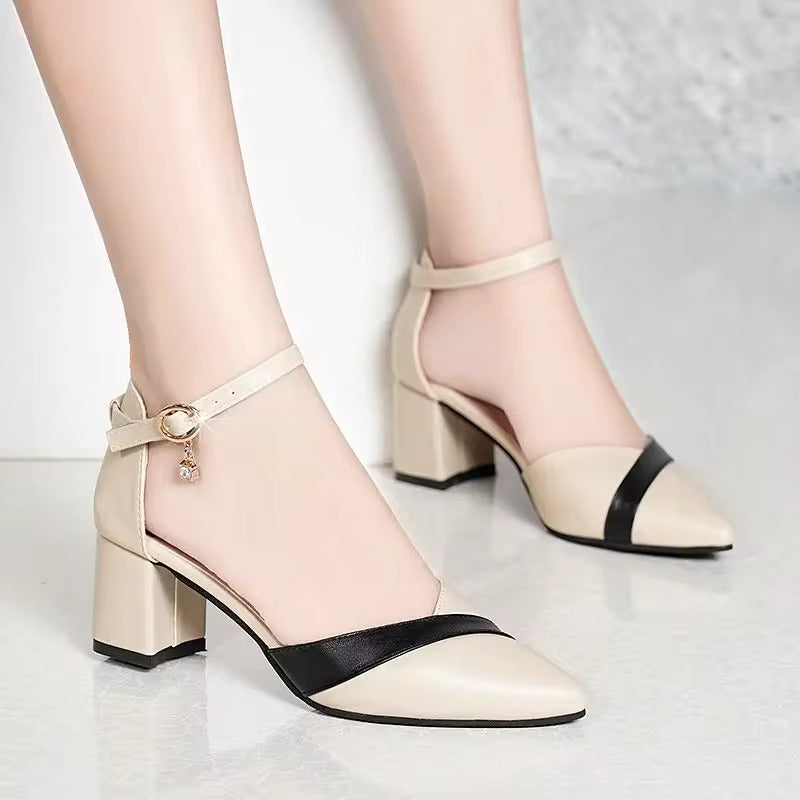 Block Heel Ankle Strap Pumps | Kontrastband | Spitz